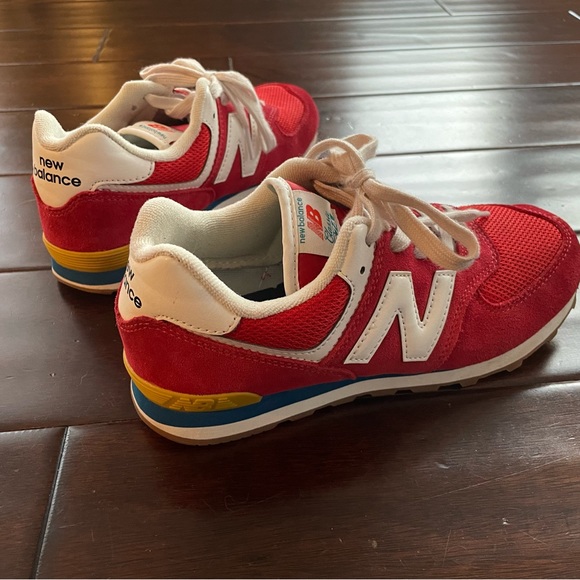 New Balance Kids 574 V1 Lace Up Sneaker Size 5 Team Red/Light Rogue Wave *New* - Picture 3 of 10